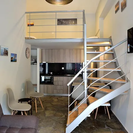 Διαμέρισμα Loft Konstantinidis