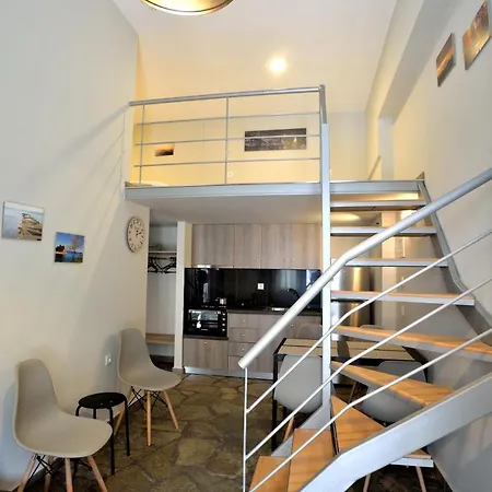 Loft Konstantinidis