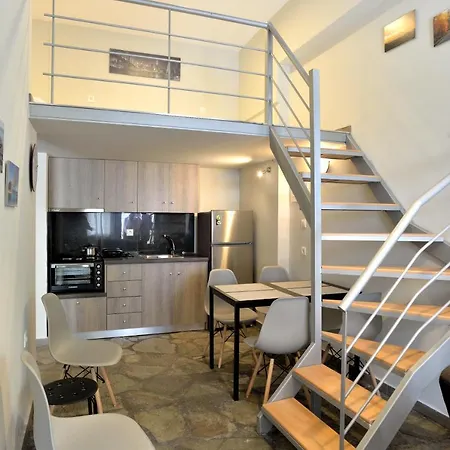 Loft Konstantinidis *